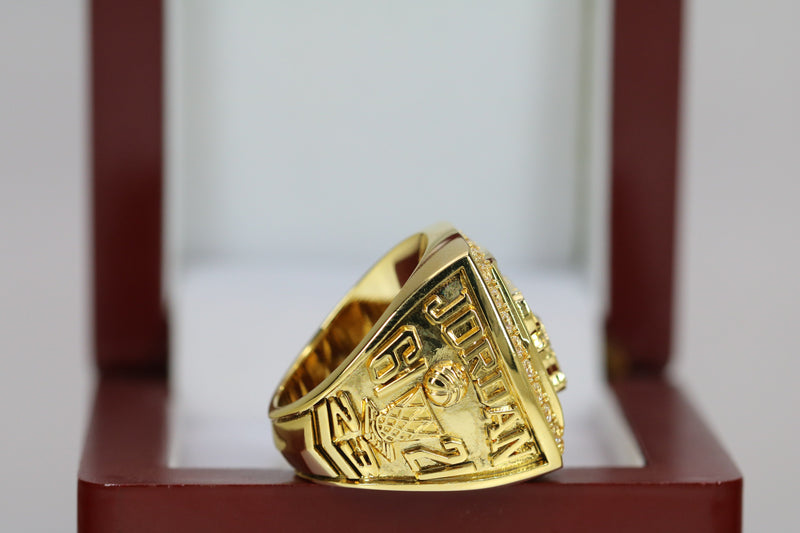 1991 Chicago Bulls Championship Ring - Premium Series